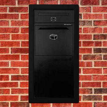 Frontbox inbouw pakketbus met achteruitname en postvak – strak afgewerkt in de gevel